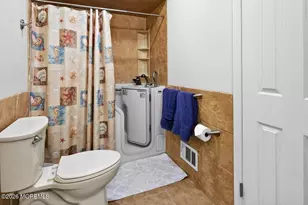 192 Victoria Ct, Lakewood, NJ 08701 - Photo 27