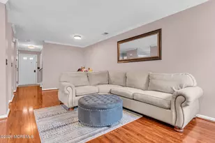 10 Buford Ct, Tinton Falls, NJ 07753 - Photo 11