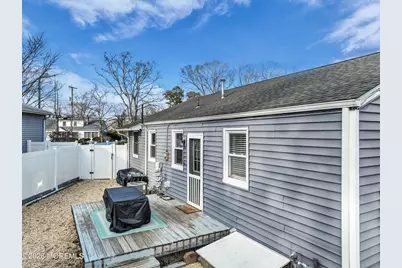 538 Morris Boulevard, Toms River Township, NJ 08753 - Photo 5