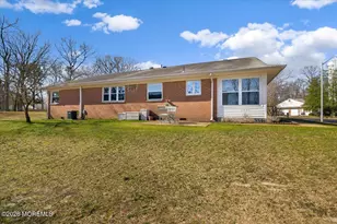 136 A Azalea Dr, Whiting, NJ 08759 - Photo 25