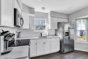 16B Amesbury Rd, Whiting, NJ 08759 - Photo 9