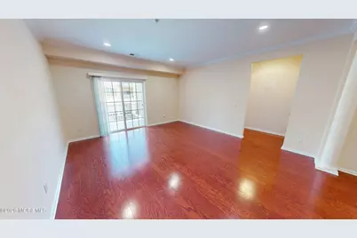 112 Regency Court #112, Morganville, NJ 07751 - Photo 5