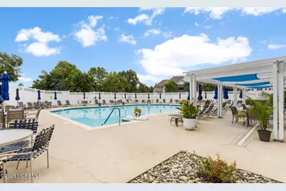 112 Regency Court #112, Morganville, NJ 07751 - Photo 23