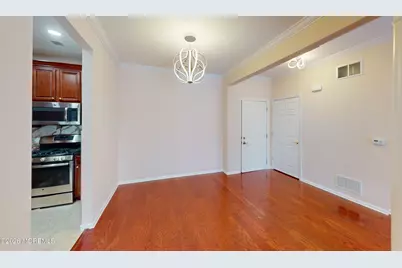 112 Regency Court #112, Morganville, NJ 07751 - Photo 3