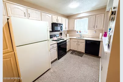 19 Jaffreyton Close, Howell Township, NJ 07731 - Photo 15