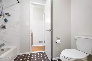 134 Clubhouse Dr, Middletown, NJ 07748 - Photo 25