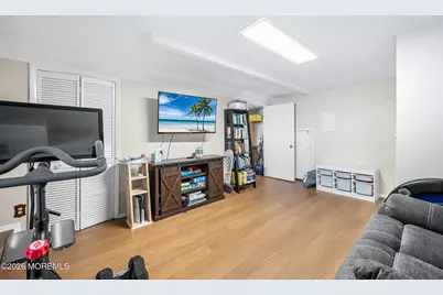 134 Clubhouse Drive, Middletown, NJ 07748 - Photo 5