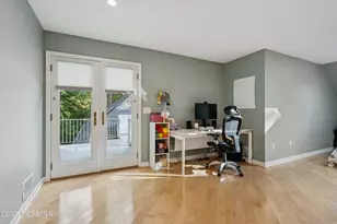 50 Takolusa Dr, Holmdel, NJ 07733 - Photo 23