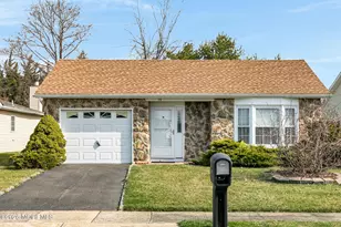 75 Mansfield Dr, Brick, NJ 08724 - Photo 1