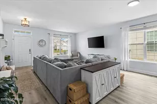 7 Cardinal Pl, Barnegat, NJ 08005 - Photo 7