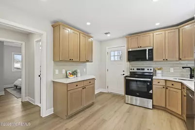 18 E 3rd Street, Howell Township, NJ 07731 - Photo 7