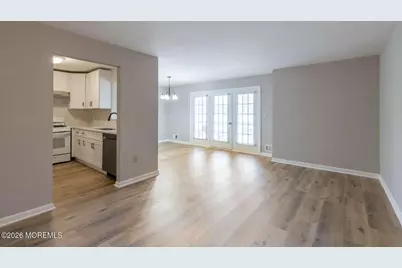 43 Poplar Place, Freehold, NJ 07728 - Photo 3