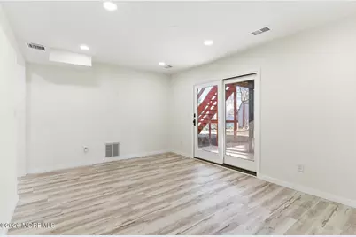 975 S Concourse, Aberdeen Township, NJ 07735 - Photo 31