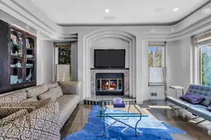 3 Clover Hill Pl, Oakhurst, NJ 07755 - Photo 9