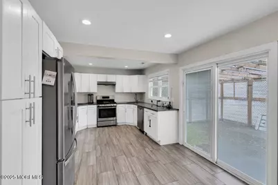 1575 Alamitos Drive, Lakewood, NJ 08701 - Photo 9