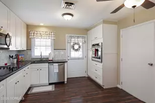 1108A Argyll Cir, Lakewood, NJ 08701 - Photo 7