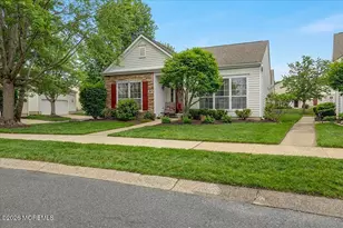 364 Waterside Blvd, Monroe Township, NJ 08831 - Photo 3