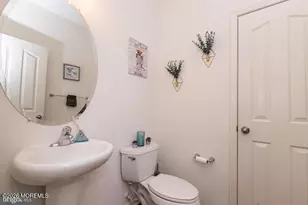 109 Creekside Wy, Burlington, NJ 08016 - Photo 11