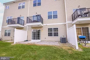 109 Creekside Wy, Burlington, NJ 08016 - Photo 33