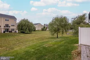 109 Creekside Wy, Burlington, NJ 08016 - Photo 35