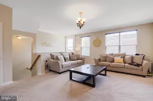 109 Creekside Wy, Burlington, NJ 08016 - Photo 7