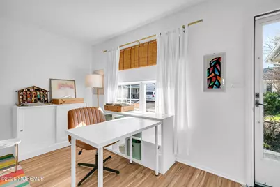 53 Farnworth Close, Freehold, NJ 07728 - Photo 7