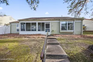 823 Liverpool Cir, Manchester Township, NJ 08759 - Photo 1