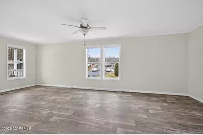414 Walnut Street #414, Robbinsville Township, NJ 08691 - Photo 5
