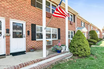 9 King James Lane, Atlantic Highlands, NJ 07716 - Photo 1