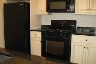 612 Sophee Ln, Lakewood, NJ 08701 - Photo 5