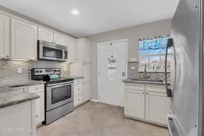 62F Buckingham Drive #100f, Lakewood, NJ 08701 - Photo 11