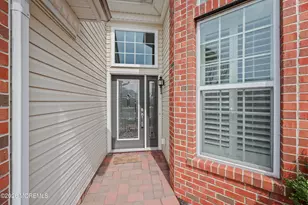 188 Campbell Ct, Shrewsbury, NJ 07702 - Photo 3