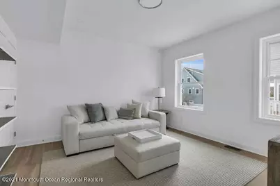 916 Ocean Avenue #weekly price, Mantoloking, NJ 08738 - Photo 21