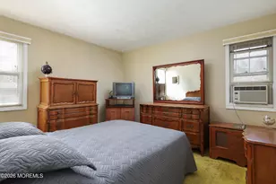 809 Shady Lawn Way, Aberdeen Township, NJ 07735 - Photo 15