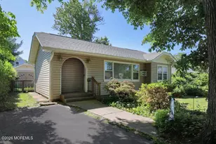 809 Shady Lawn Way, Aberdeen Township, NJ 07735 - Photo 3