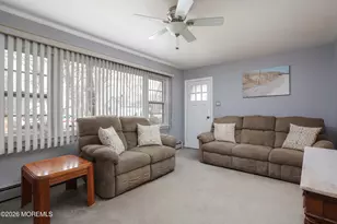 809 Shady Lawn Way, Aberdeen Township, NJ 07735 - Photo 5