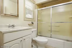 809 Shady Lawn Way, Aberdeen Township, NJ 07735 - Photo 19