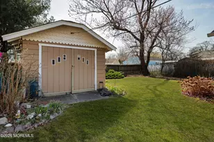 809 Shady Lawn Way, Aberdeen Township, NJ 07735 - Photo 25