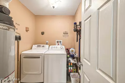 911 Harris Avenue, Union Beach, NJ 07735 - Photo 21