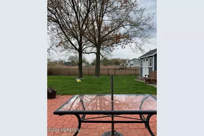 911 Harris Avenue, Union Beach, NJ 07735 - Photo 11