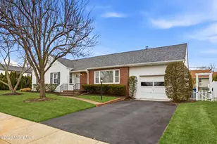 119 Harrow Ct, Neptune Township, NJ 07753 - Photo 21