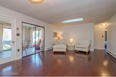 122 Manchester Court, Red Bank, NJ 07701 - Photo 7