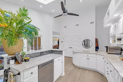 17 Woods End Road, Colts Neck Township, NJ 07722 - Photo 15