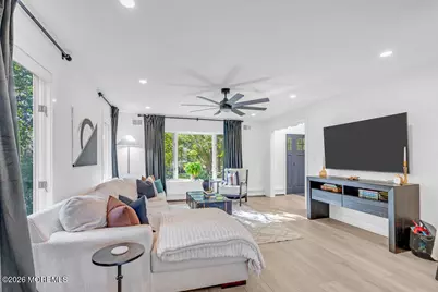 17 Woods End Road, Colts Neck Township, NJ 07722 - Photo 7