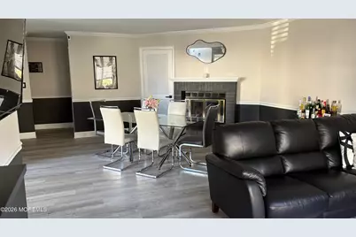 902 Buckingham Circle, Middletown, NJ 07748 - Photo 5