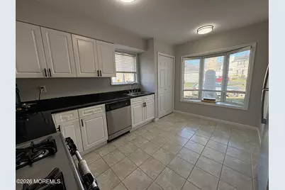 902 Buckingham Circle, Middletown, NJ 07748 - Photo 9