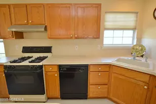 2602 Meadow Lake Dr, Toms River Township, NJ 08755 - Photo 15