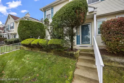 1115 Roseberry Court, Morganville, NJ 07751 - Photo 3
