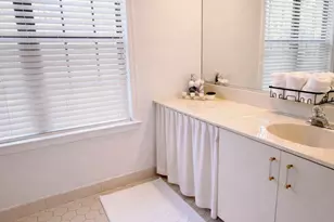 1305 Stoneridge Cir, Helmetta, NJ 08828 - Photo 7