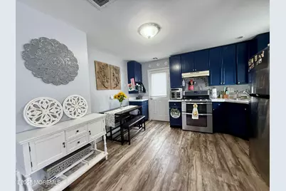 13 Middlesex Avenue, Keyport, NJ 07735 - Photo 5